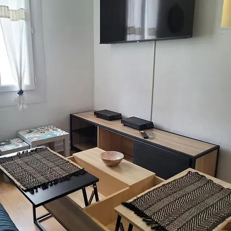 Apartment Meuble De Charme Avec 50 M De La De Pontaillac *