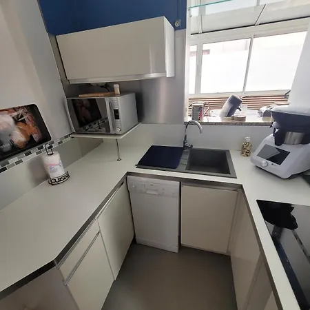 Meuble De Charme Avec 50 M De La De Pontaillac Apartment *